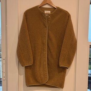 Aritzia Wilfred Free Women's Tan Fleece Coat - Size 2XS